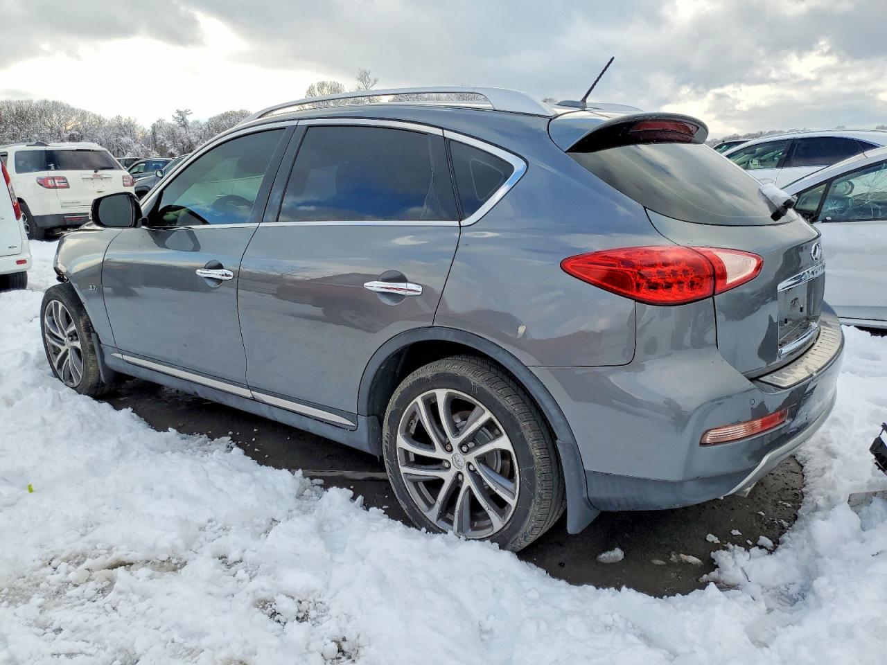 2016 INFINITI QX50