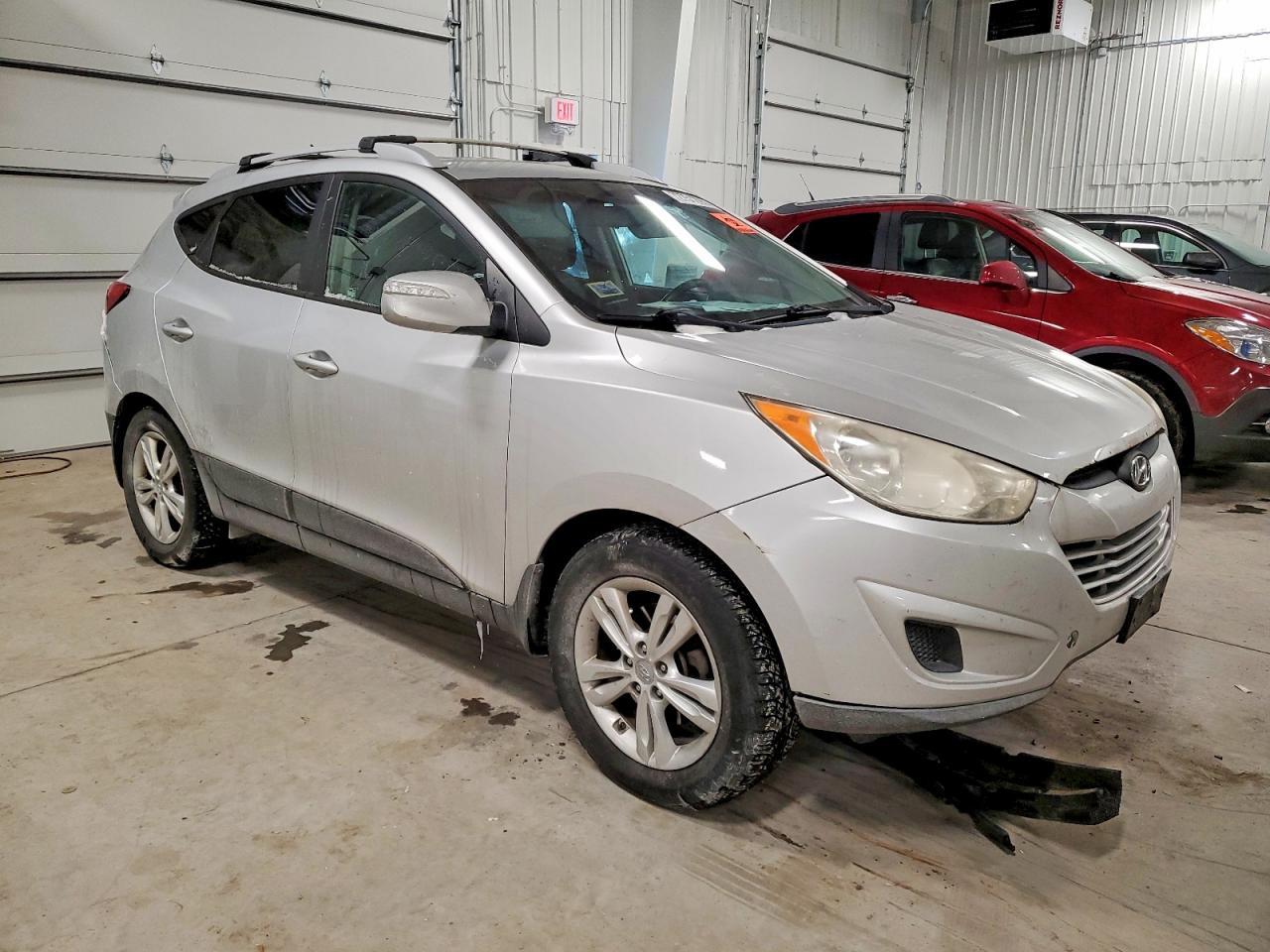 2012 HYUNDAI TUCSON