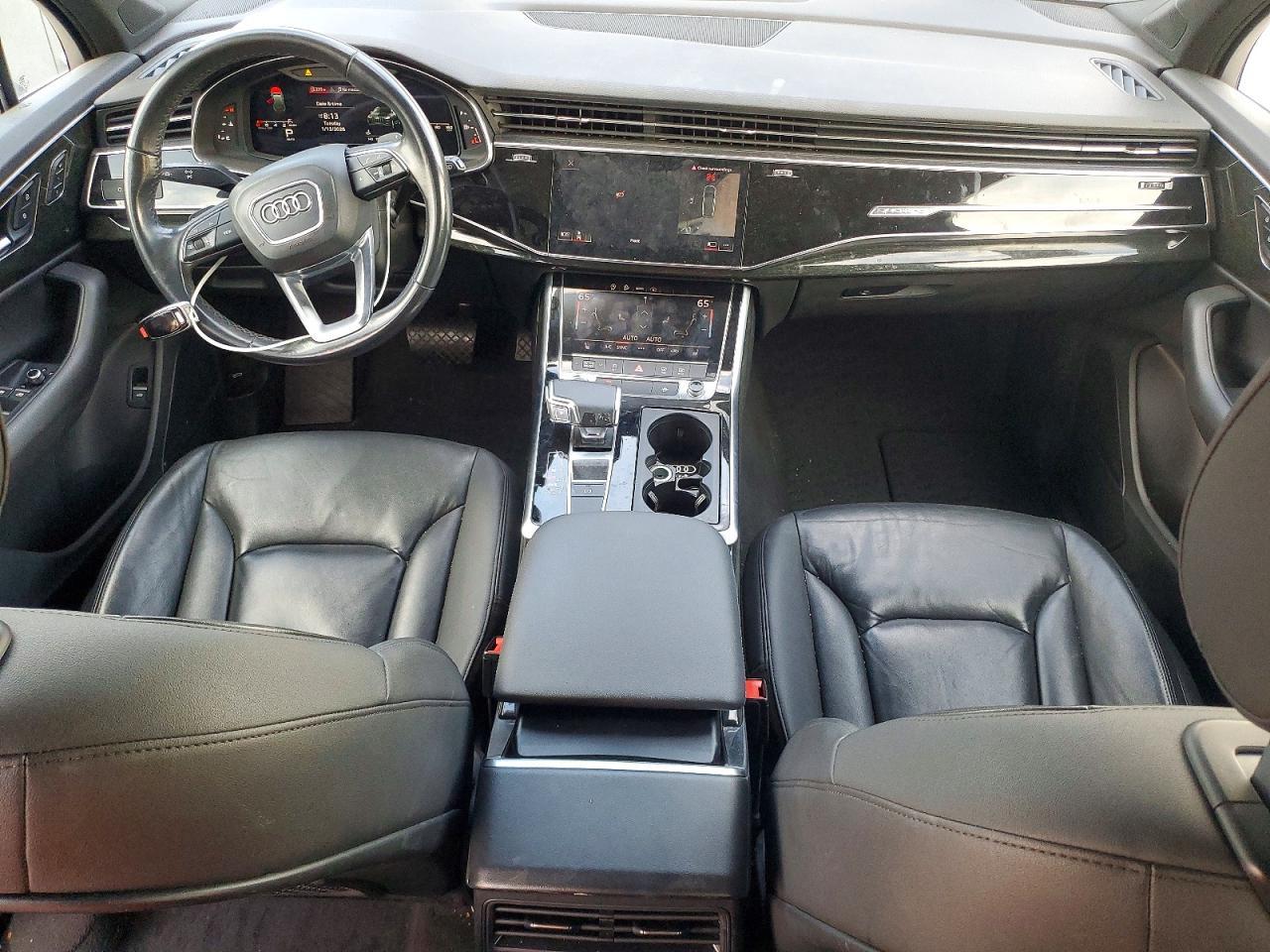 2021 AUDI Q7