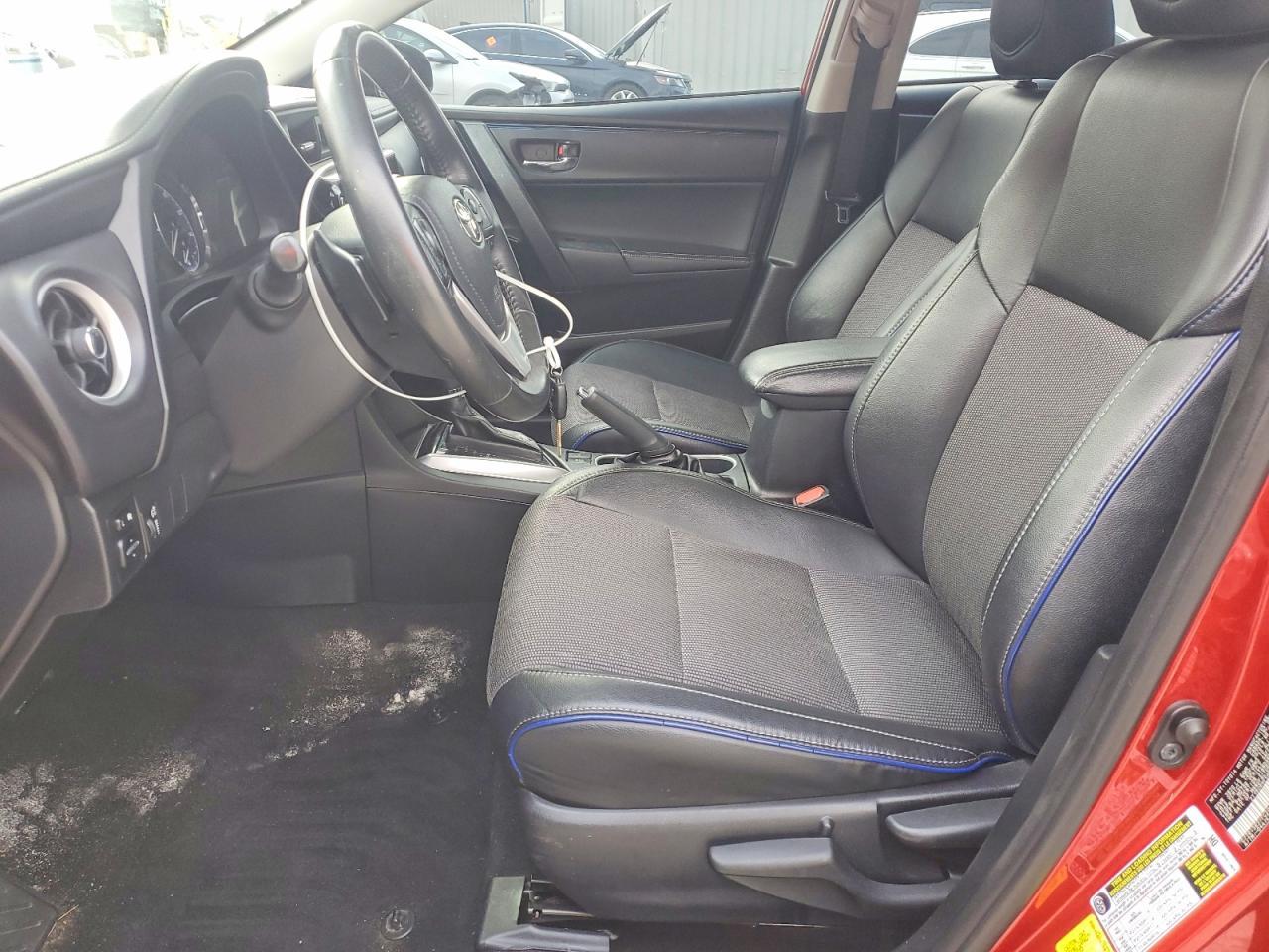 2017 TOYOTA COROLLA