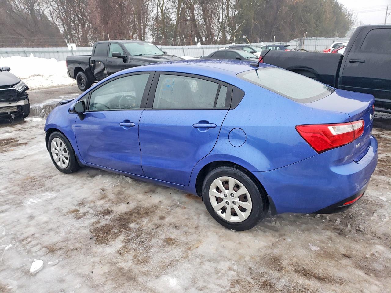 2015 KIA RIO