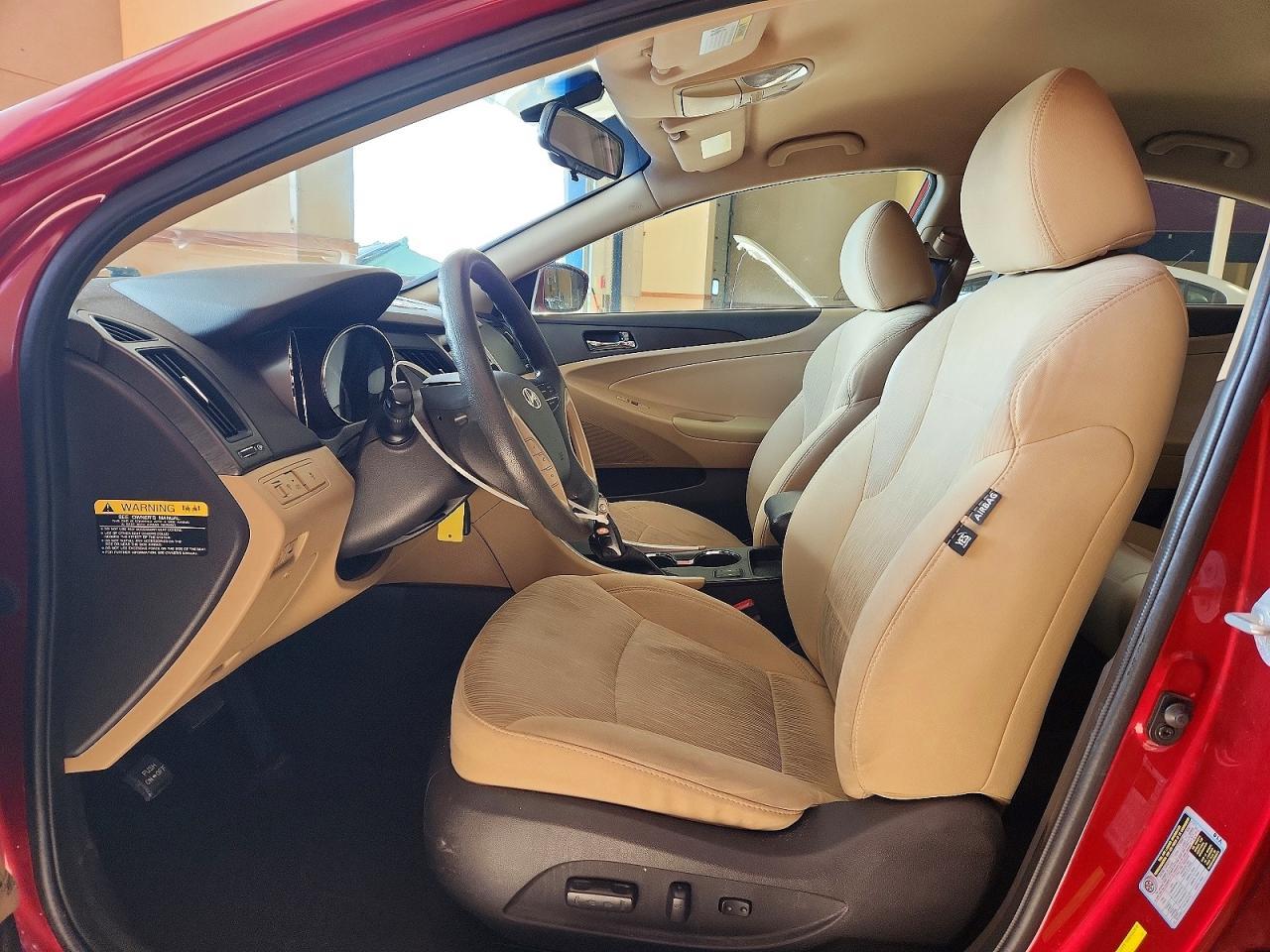 2013 HYUNDAI SONATA