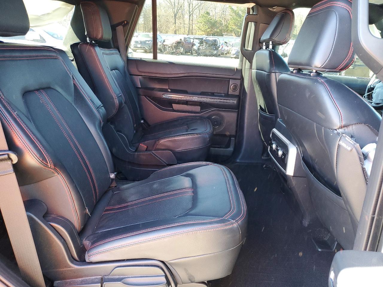 2023 FORD Expedition