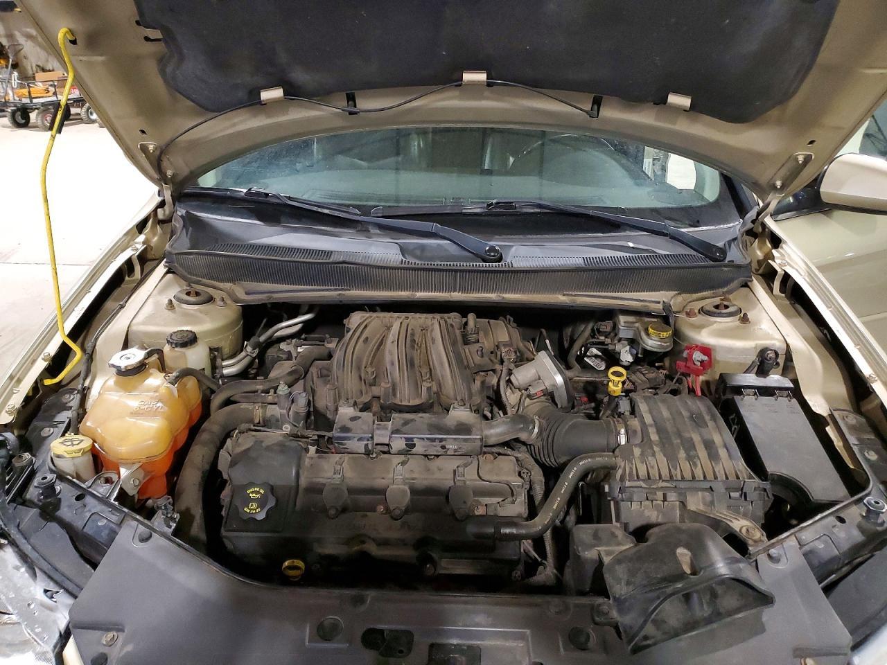 2010 CHRYSLER Sebring