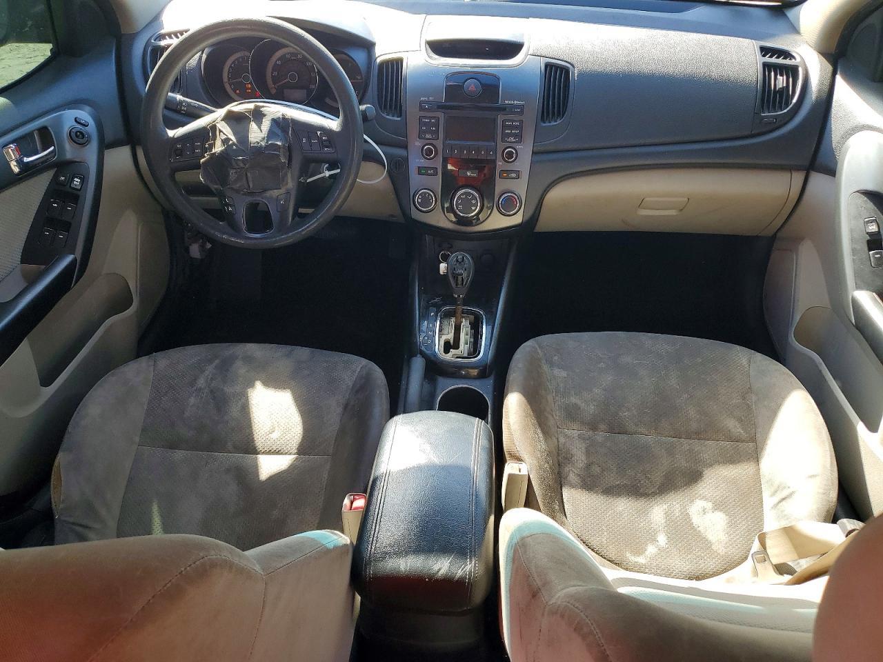 2013 KIA FORTE