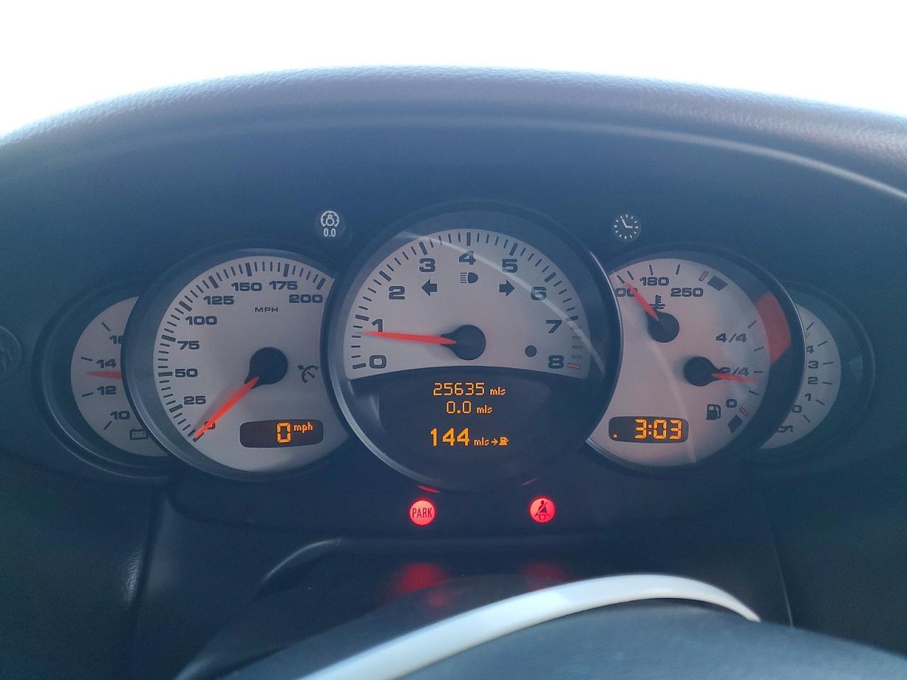 2004 PORSCHE 911