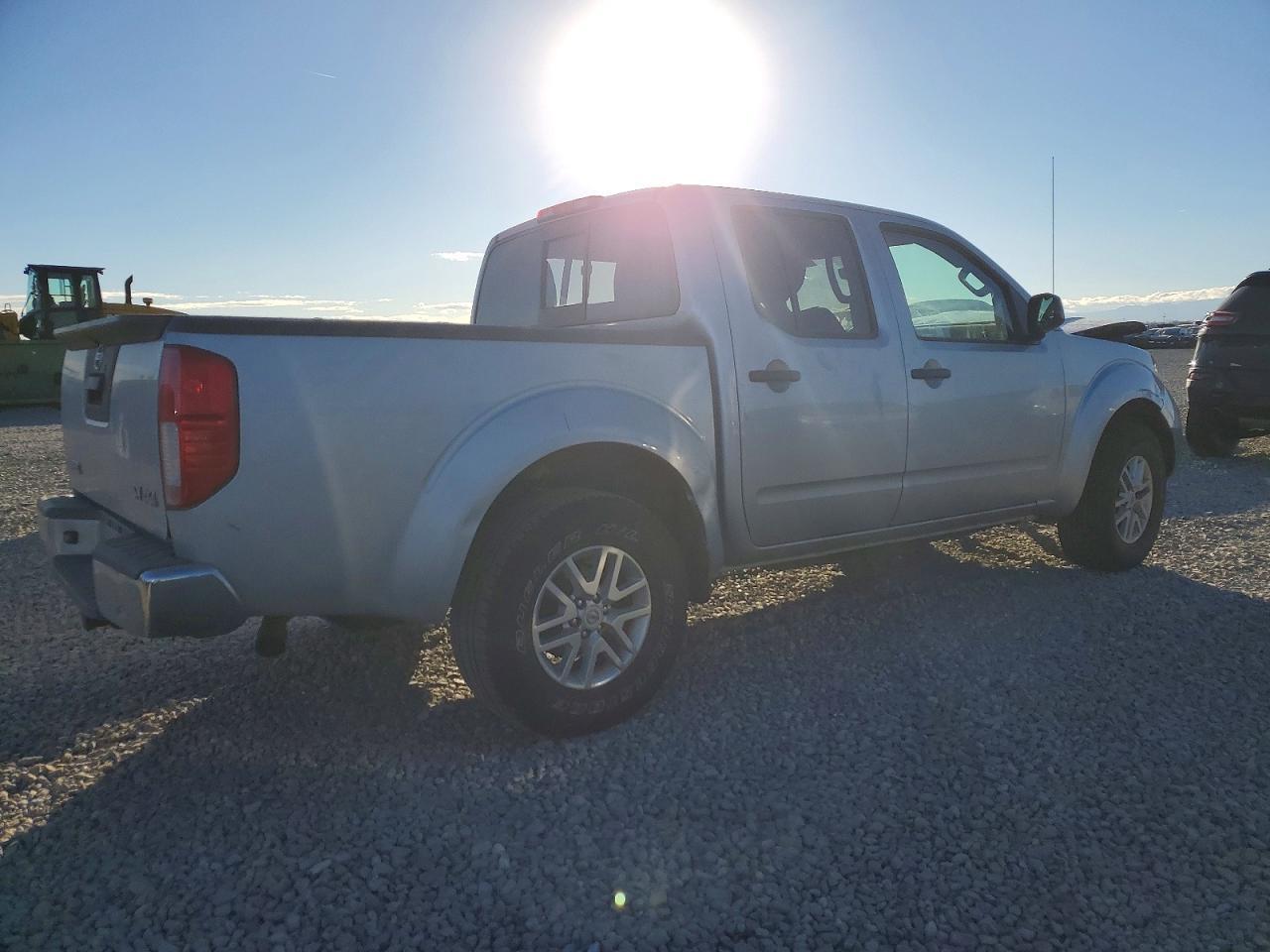2014 NISSAN Frontier
