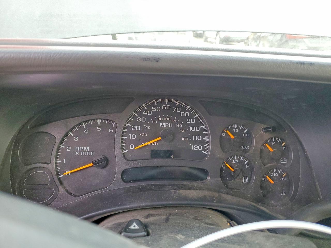 2003 CHEVROLET Suburban