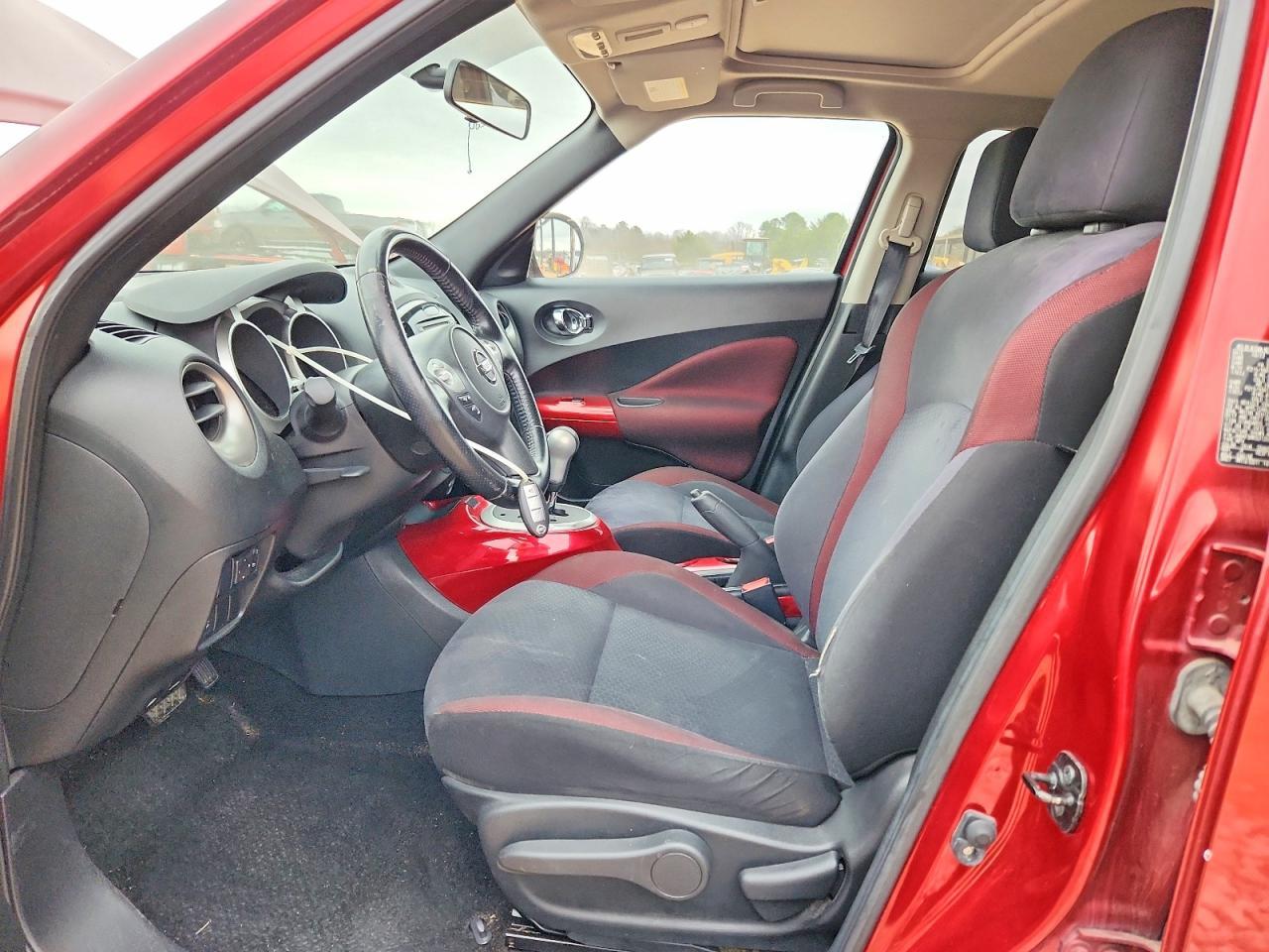 2013 NISSAN Juke