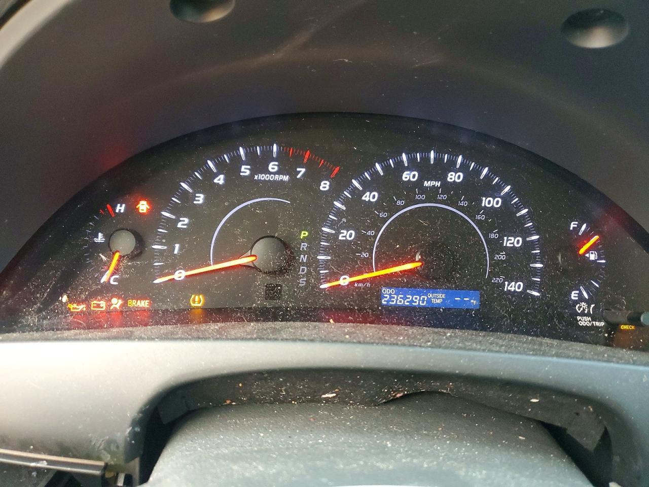 2011 TOYOTA CAMRY