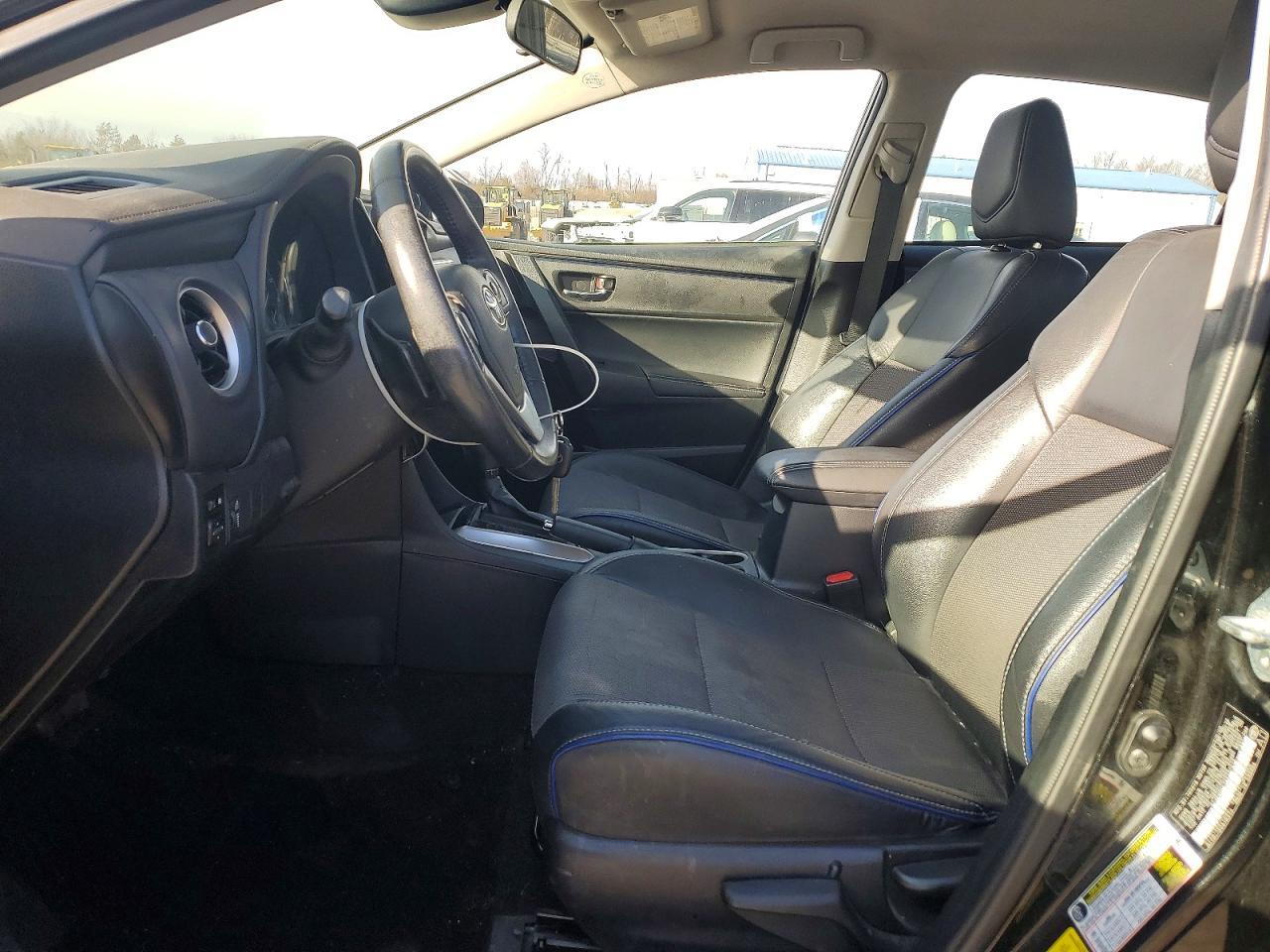 2017 TOYOTA COROLLA