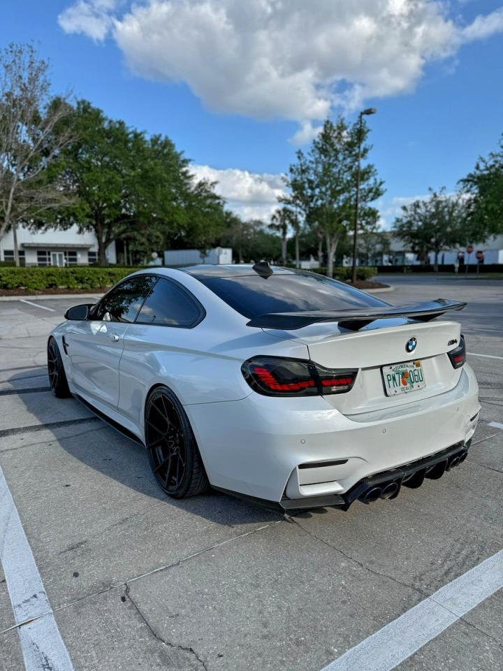2015 BMW M4