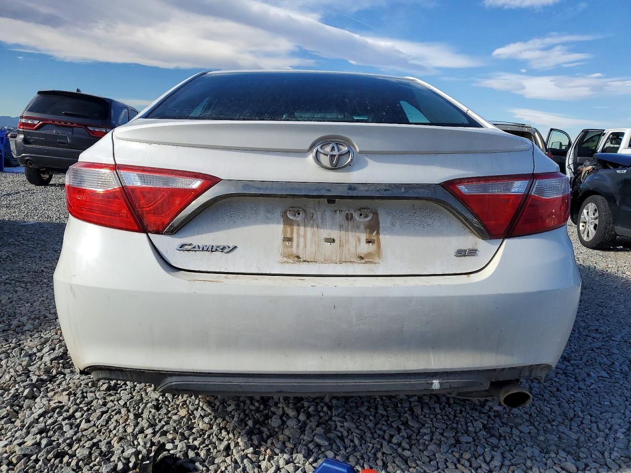 2015 TOYOTA CAMRY