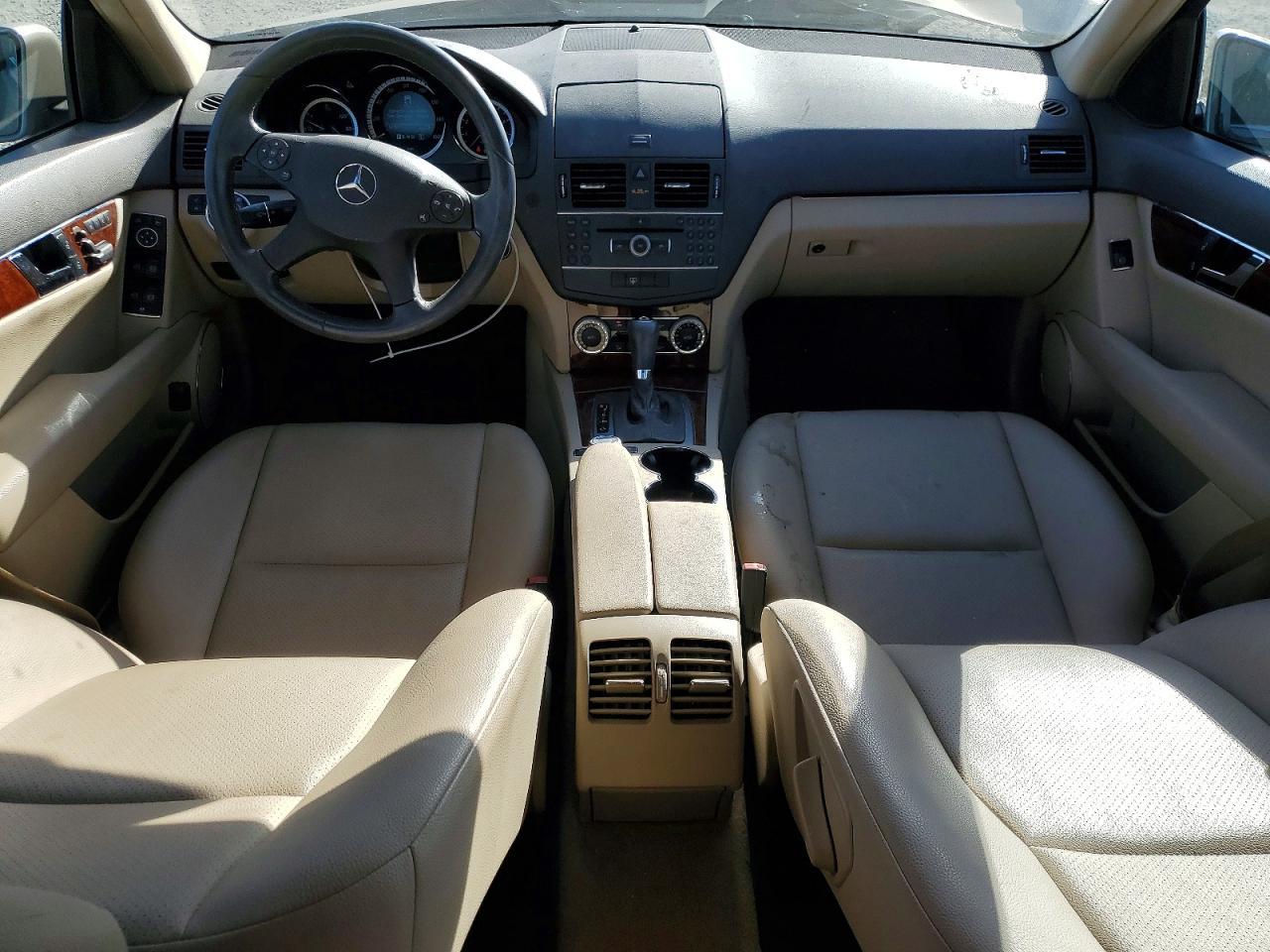 2011 MERCEDES-BENZ C-CLASS