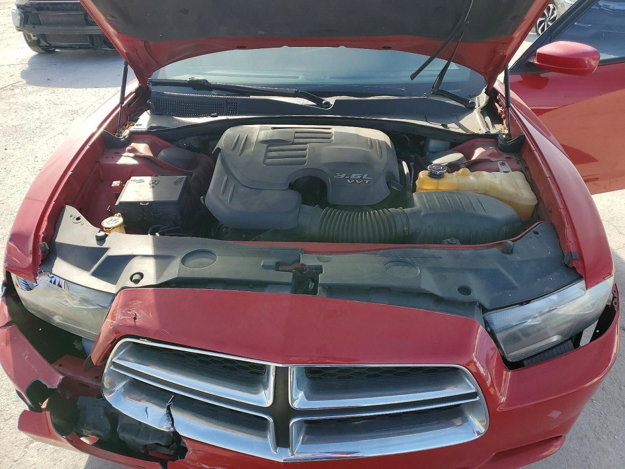 2013 DODGE CHARGER