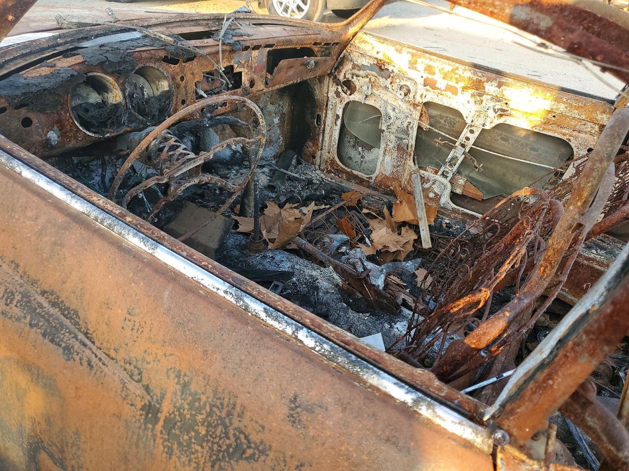 1973 VOLKSWAGEN Karmann