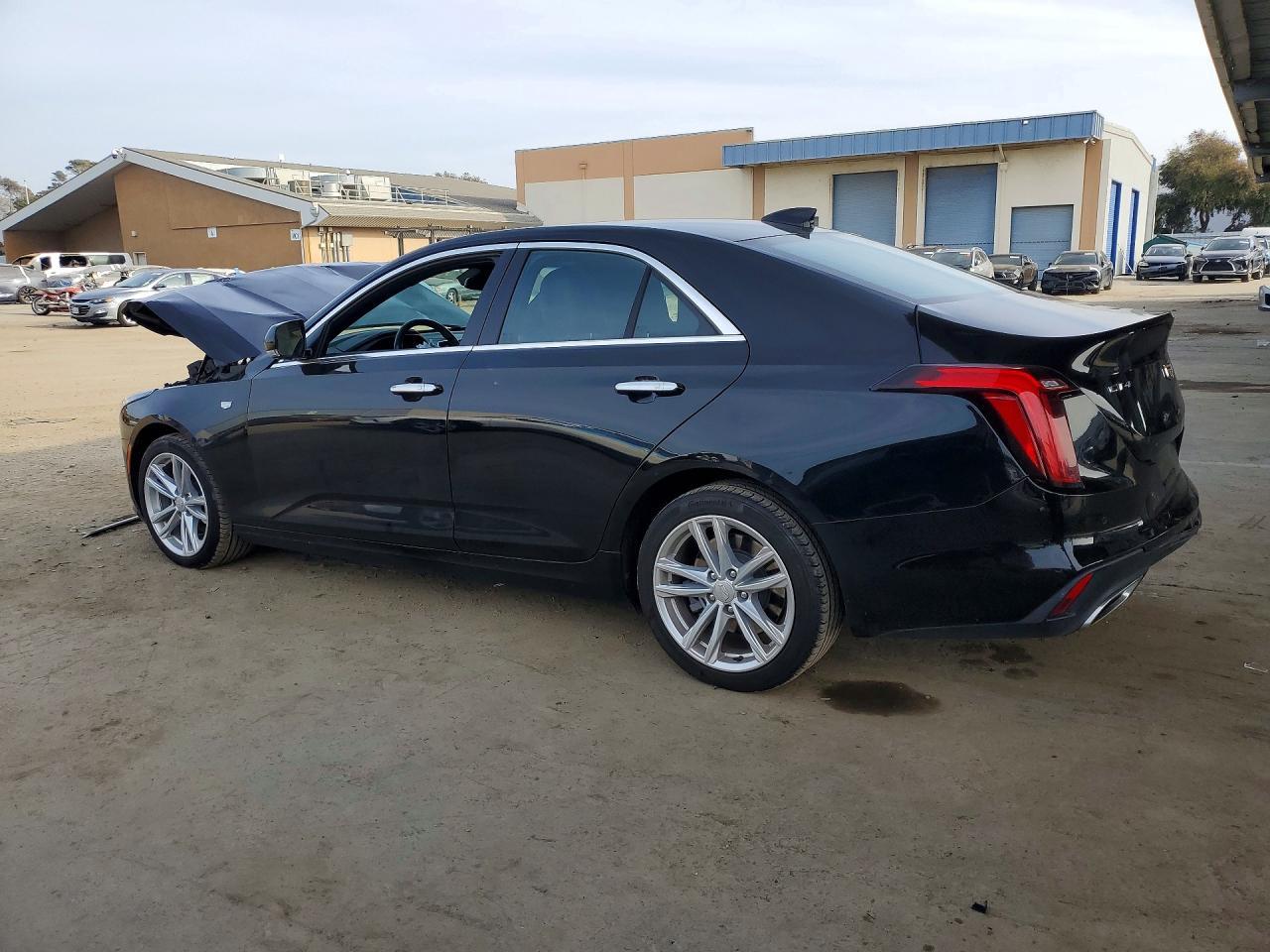 2023 CADILLAC CT4