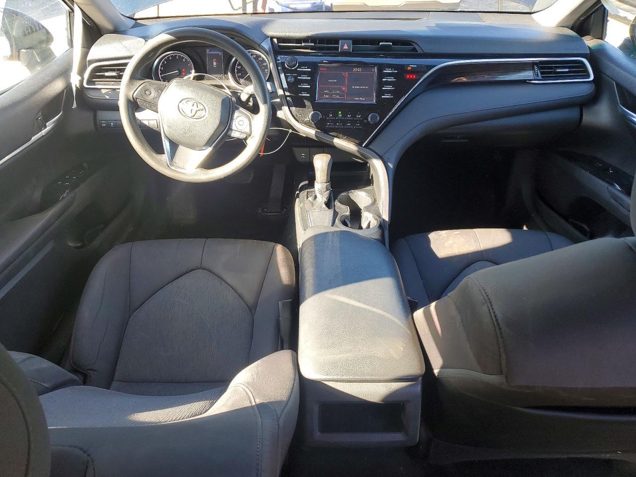 2018 TOYOTA CAMRY