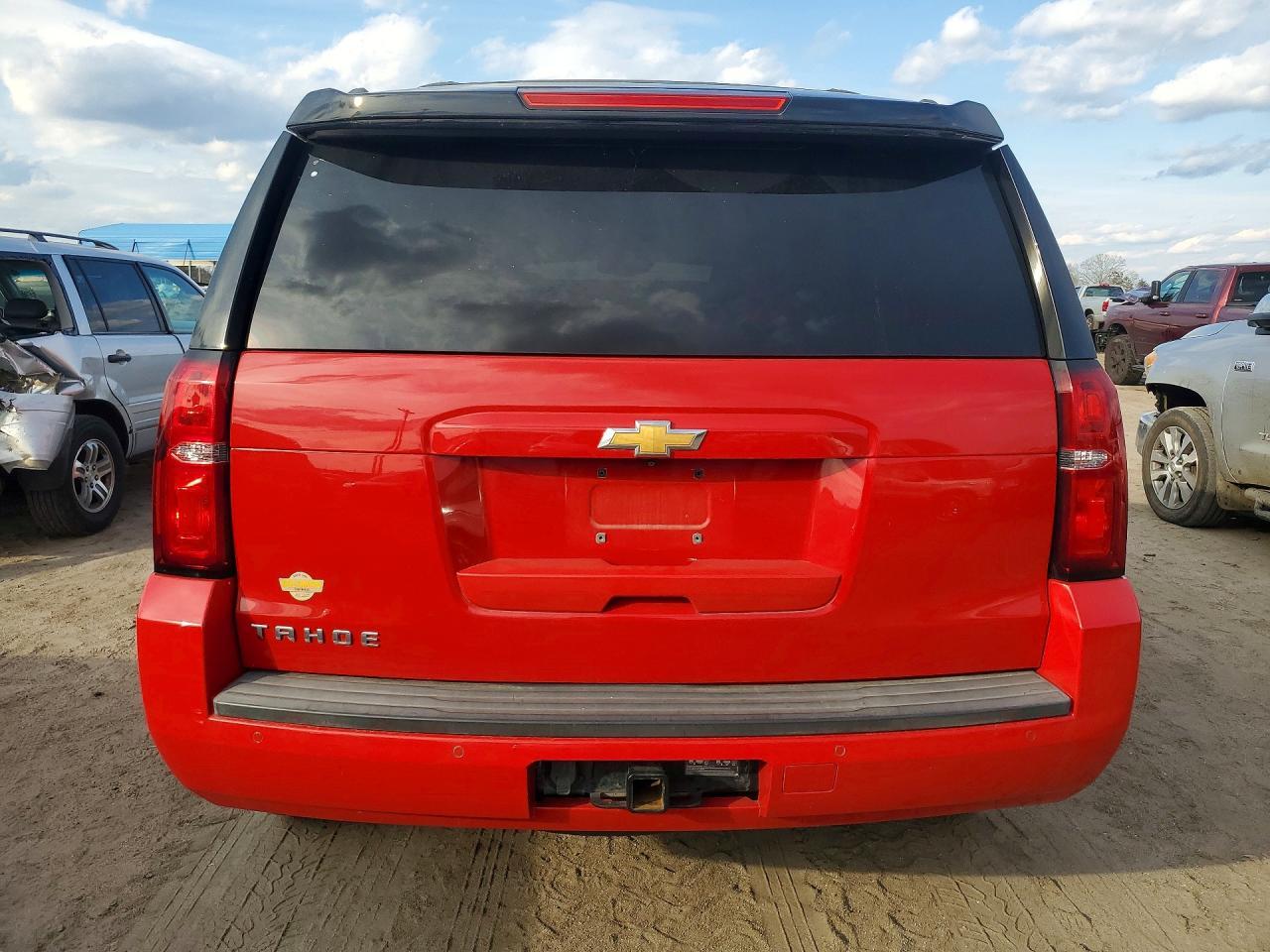 2016 CHEVROLET Tahoe