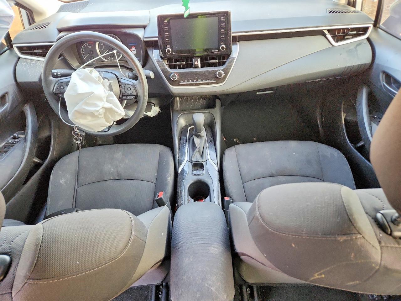 2022 TOYOTA COROLLA