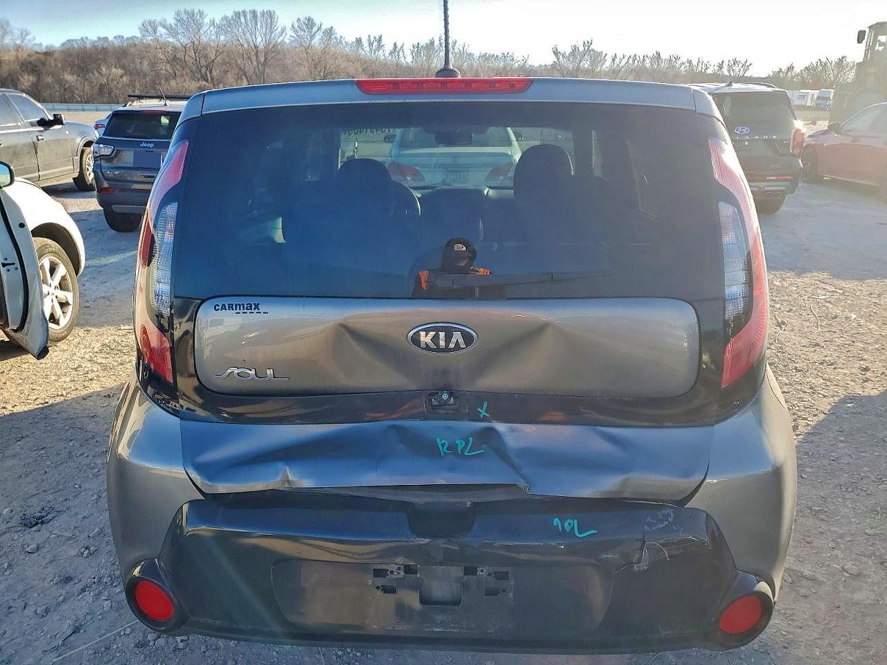 2016 KIA SOUL