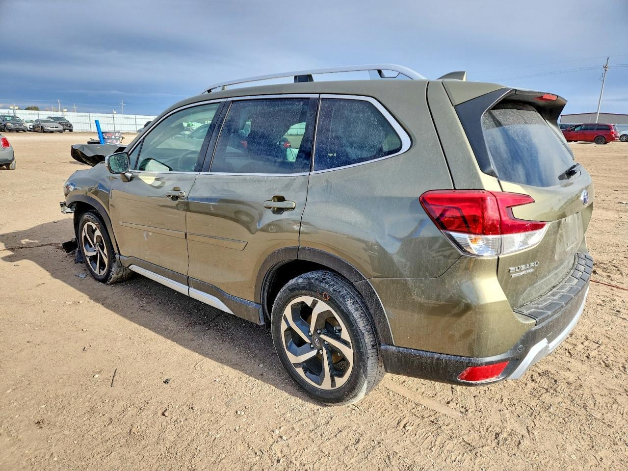 2023 SUBARU FORESTER