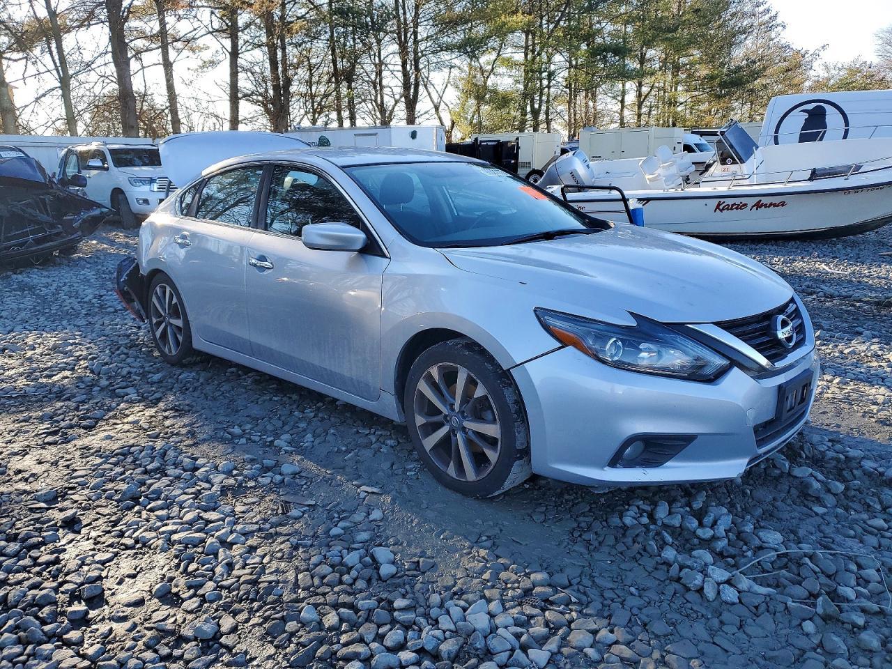 2016 NISSAN ALTIMA