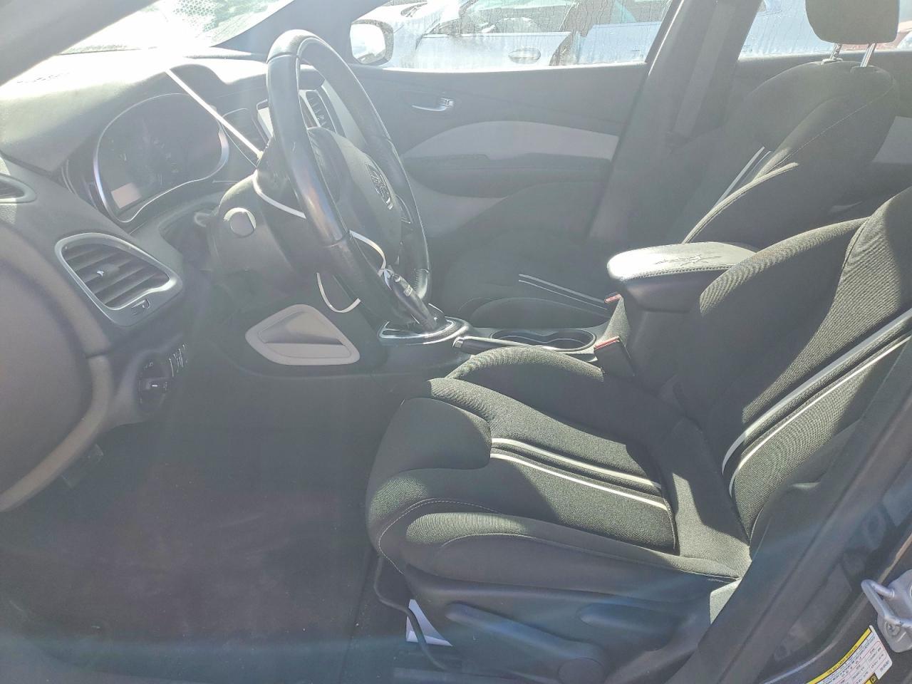 2013 DODGE Dart