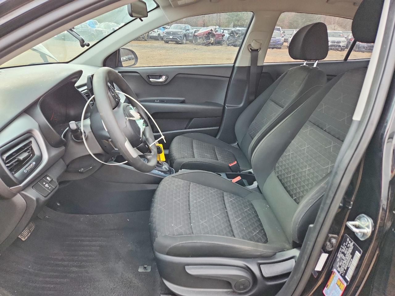 2023 KIA RIO