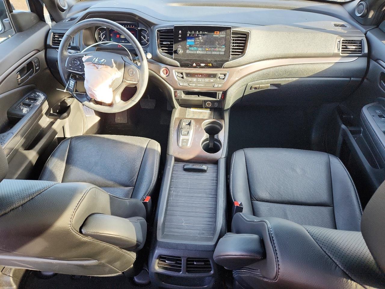 2023 HONDA Passport