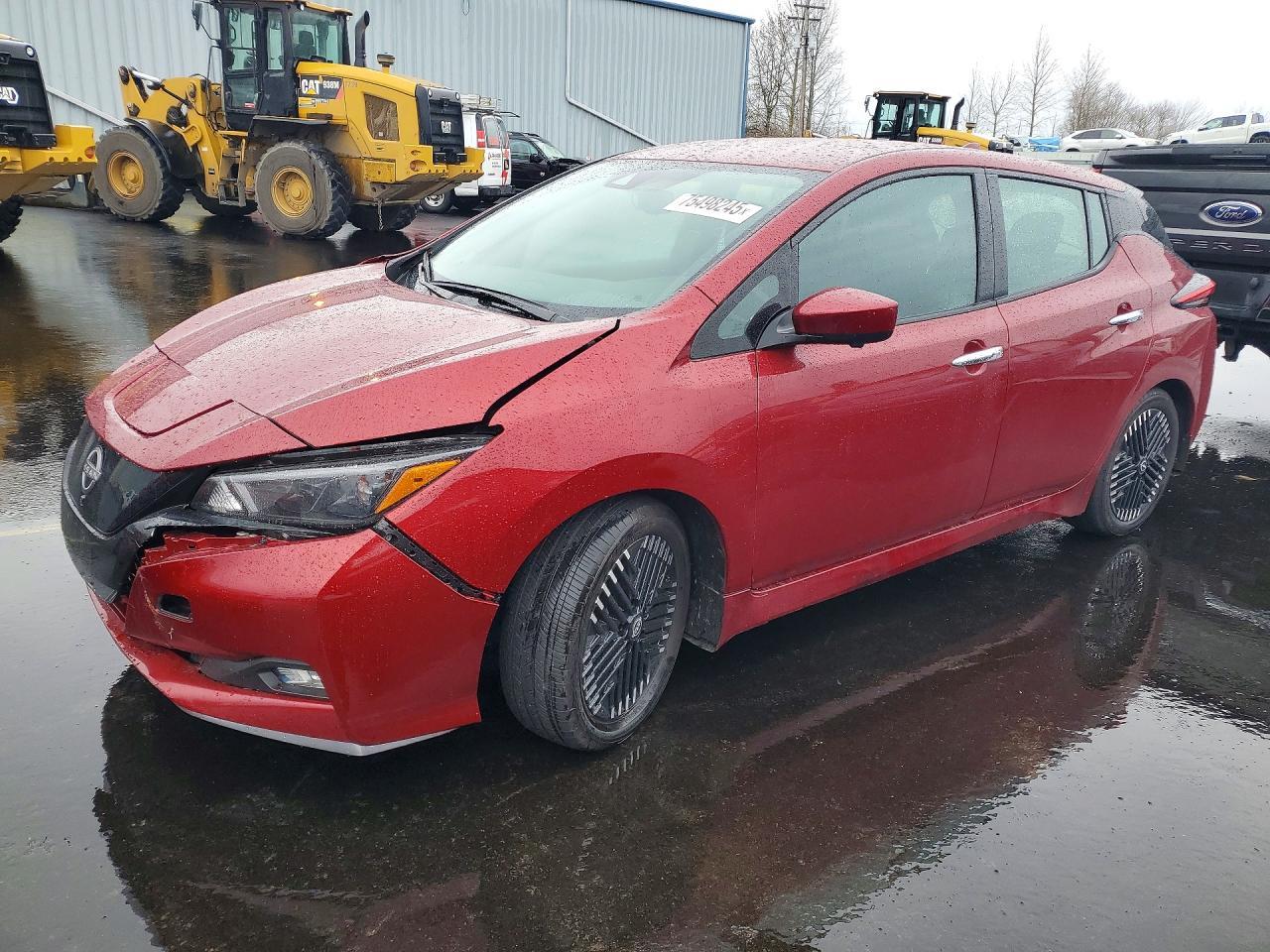 2023 NISSAN LEAF