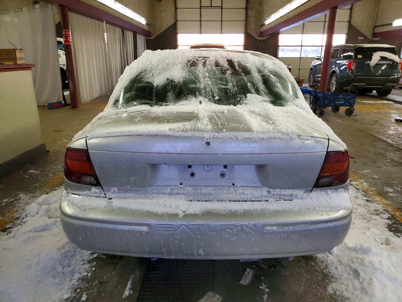 2002 SATURN Sl1