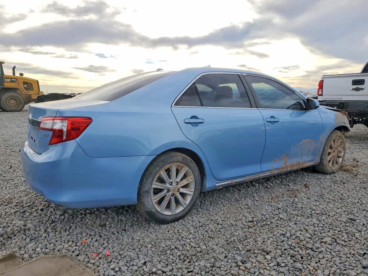 2012 TOYOTA CAMRY