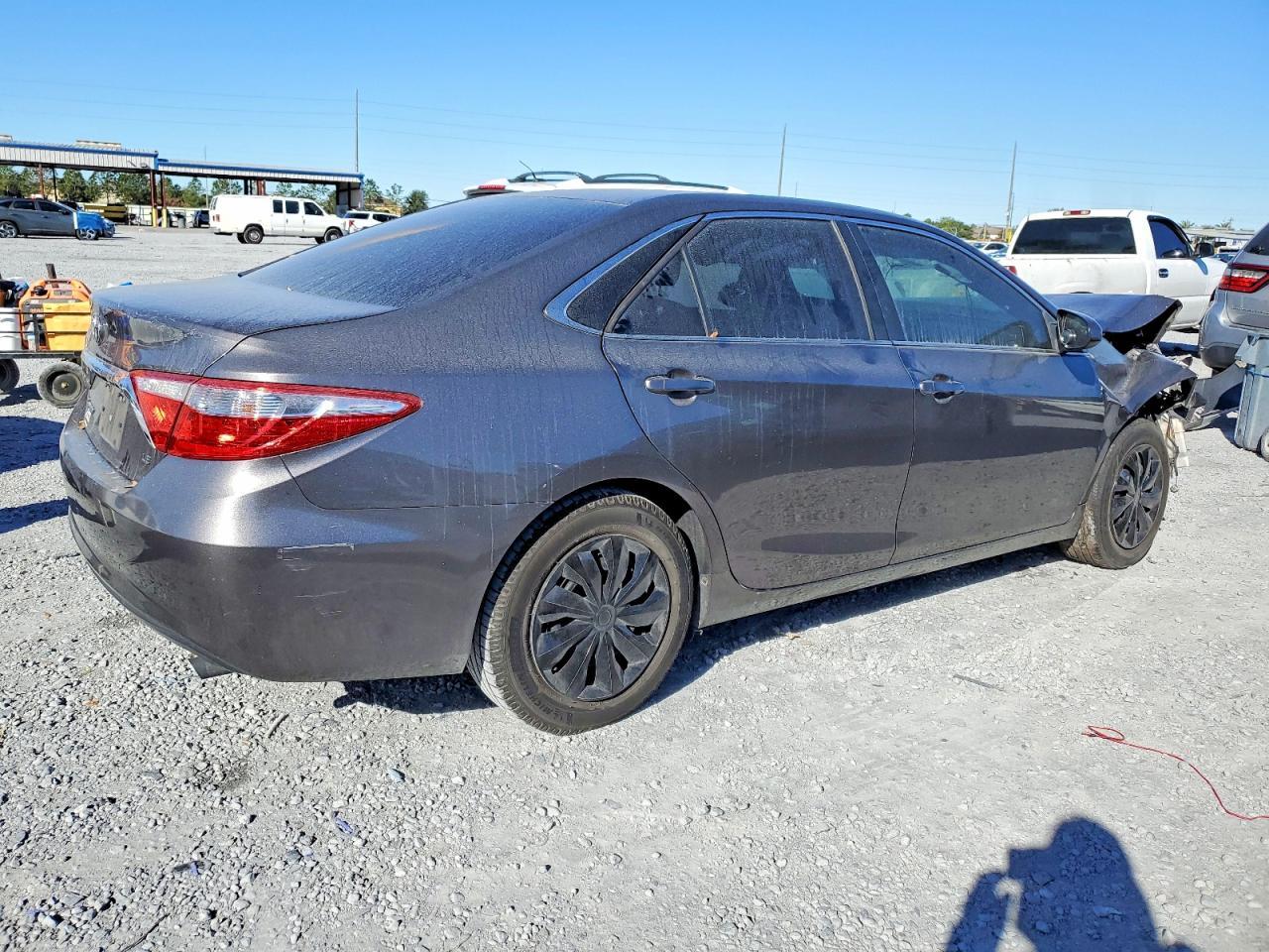 2017 TOYOTA CAMRY