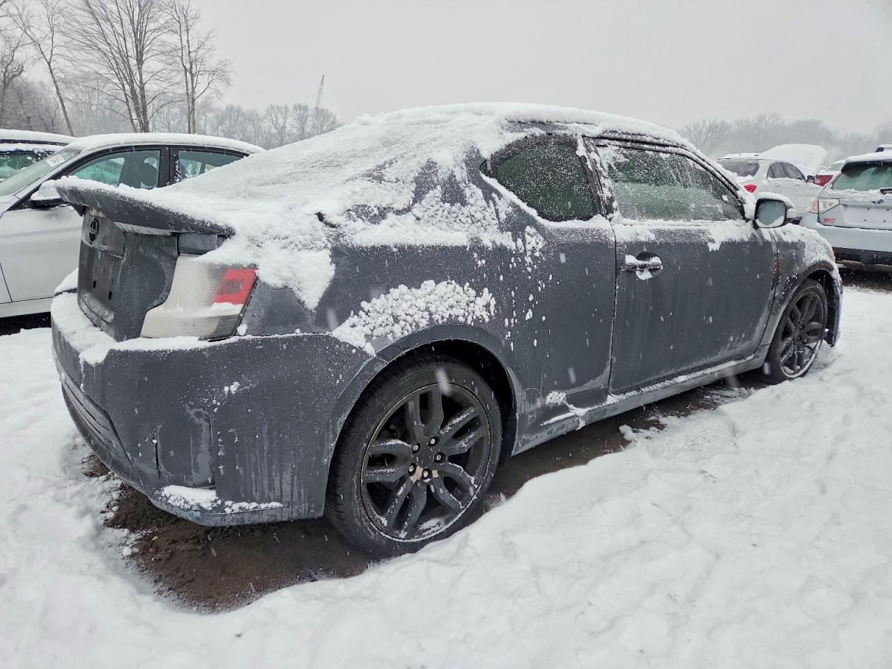 2014 TOYOTA SCION