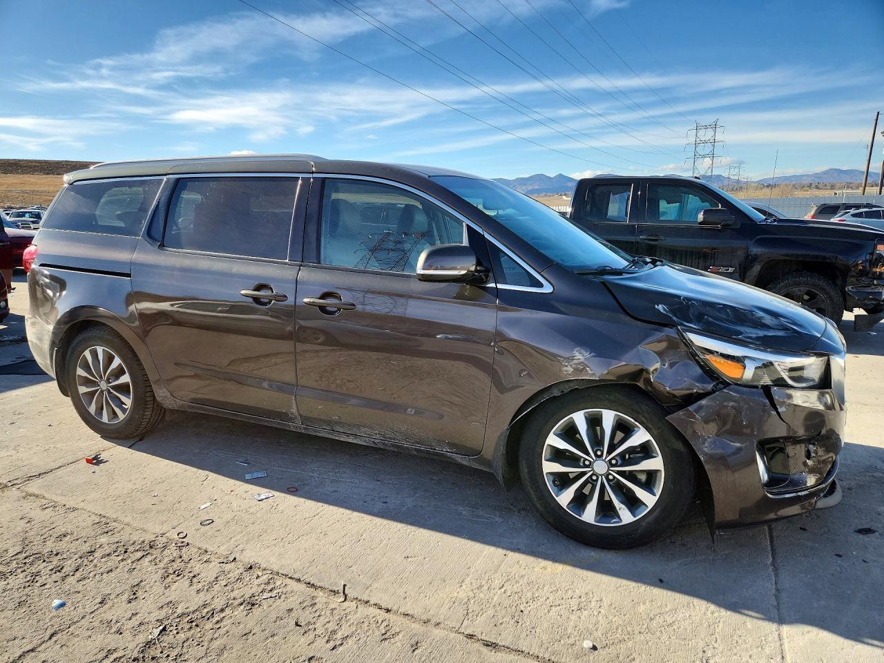 2016 KIA SEDONA