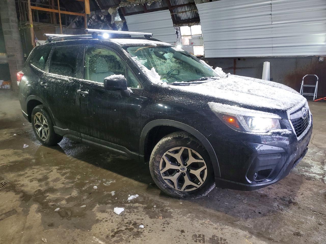 2020 SUBARU FORESTER