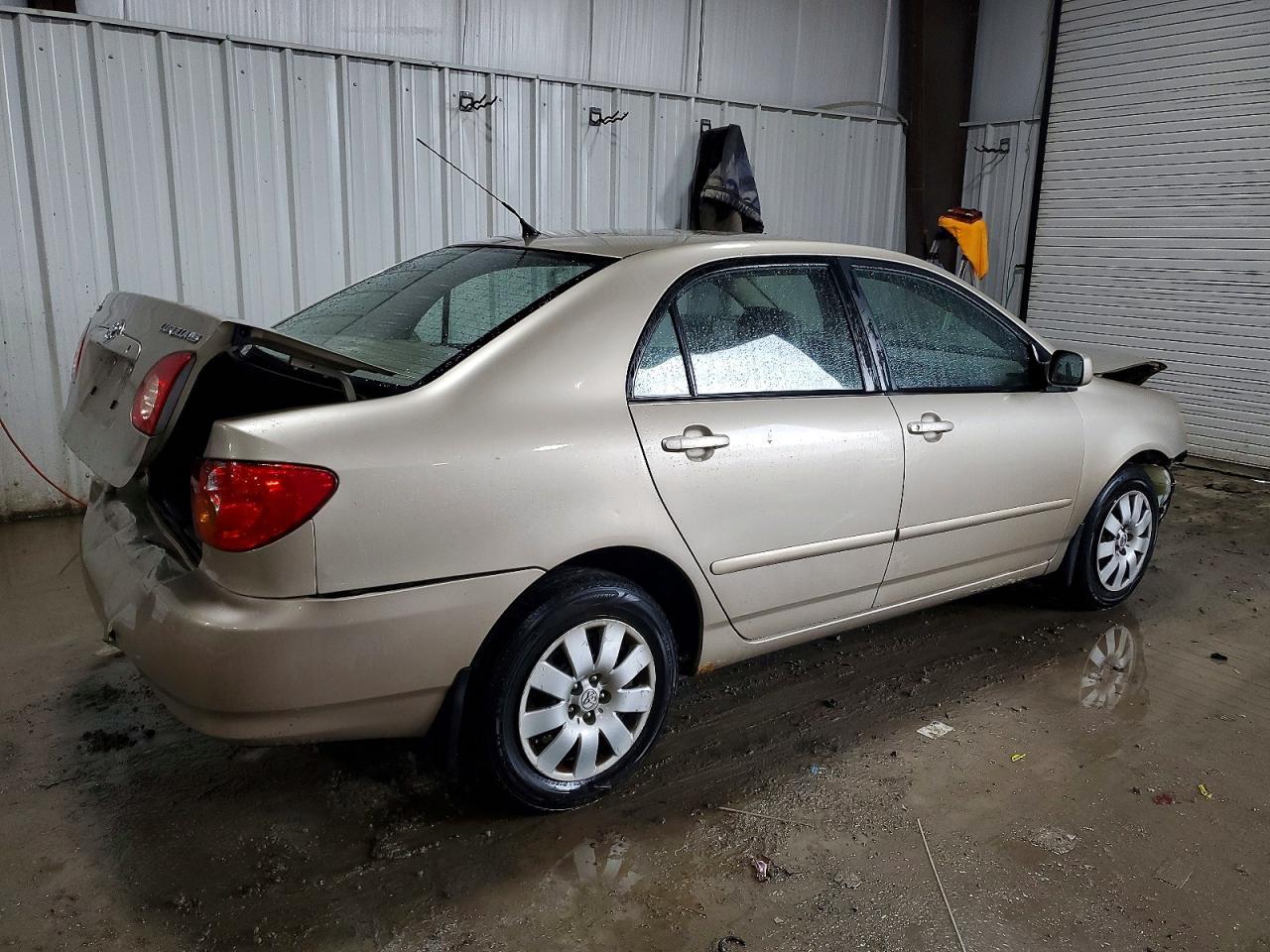 2004 TOYOTA COROLLA