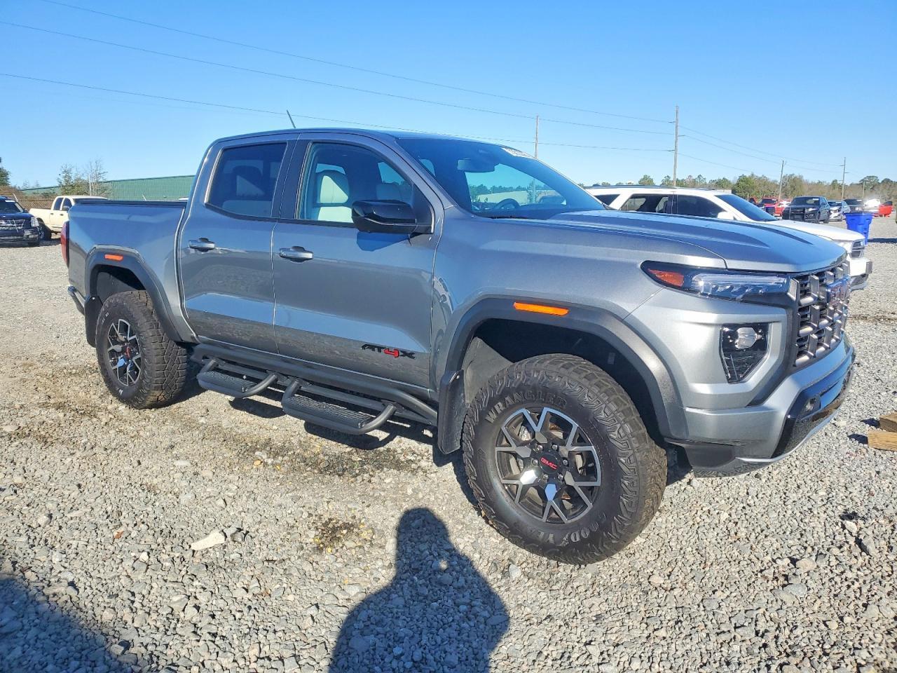 2024 GMC CANYON