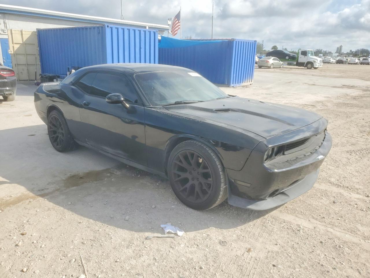 2012 DODGE Challenger