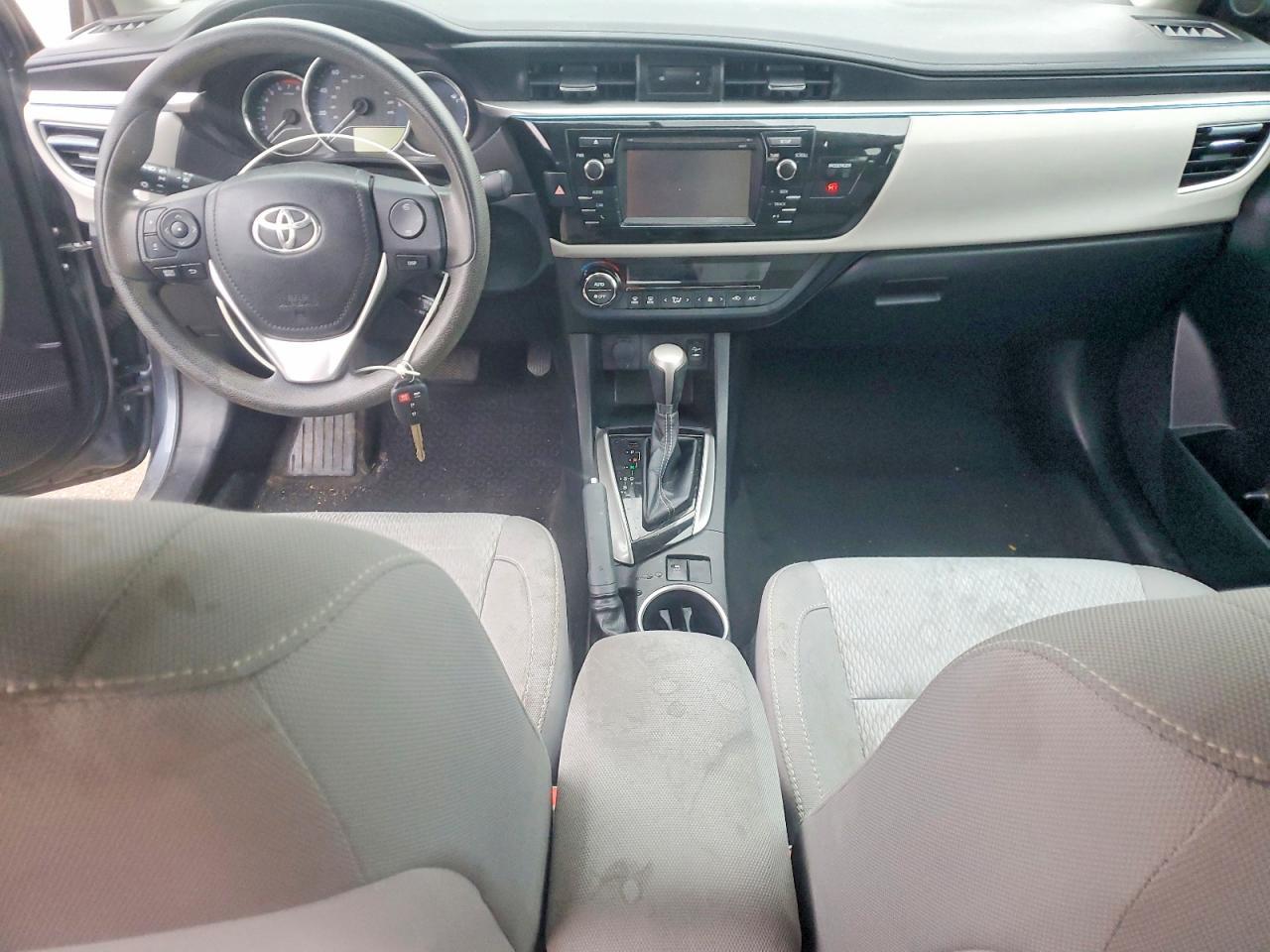 2016 TOYOTA COROLLA