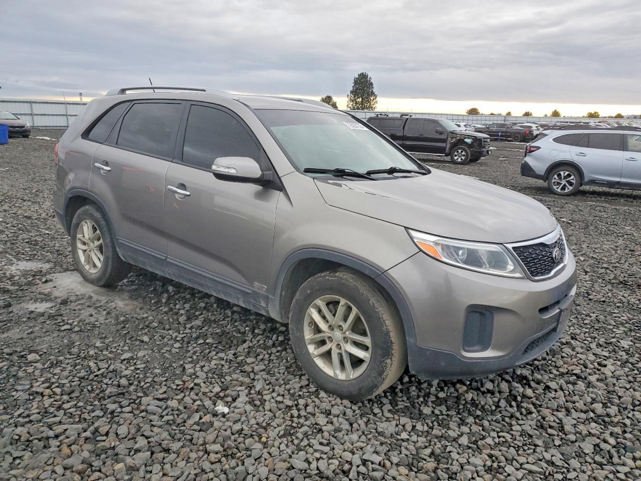 2015 KIA SORENTO