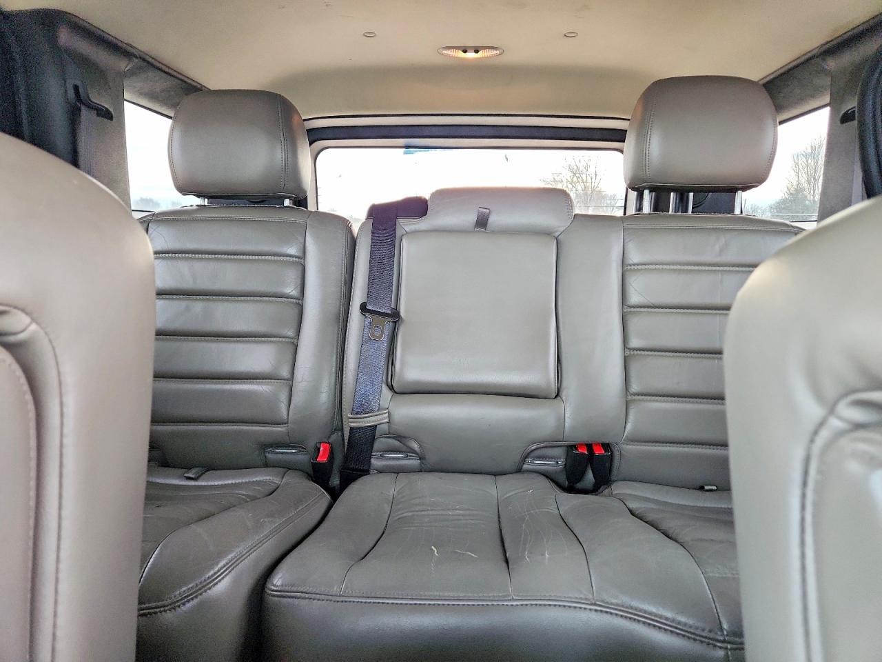 2005 HUMMER H2