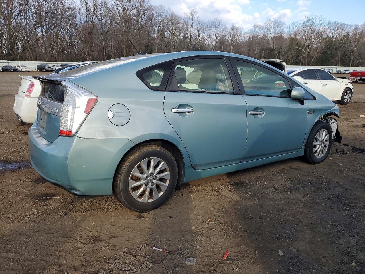2012 TOYOTA Prius Plug-In
