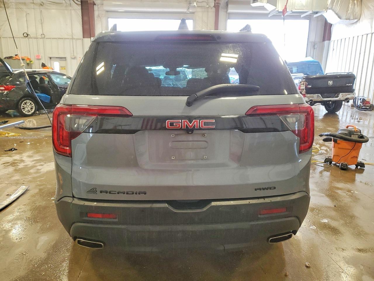 2021 GMC ACADIA
