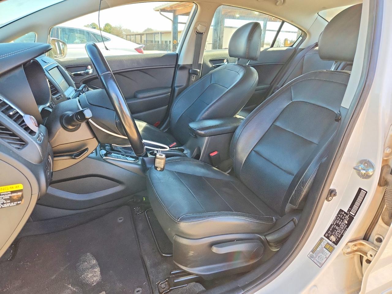 2017 KIA FORTE