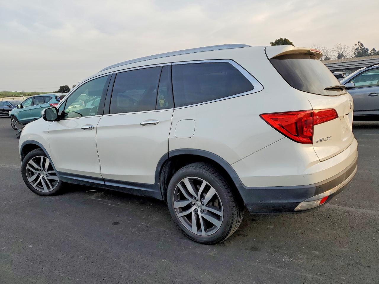 2018 HONDA PILOT