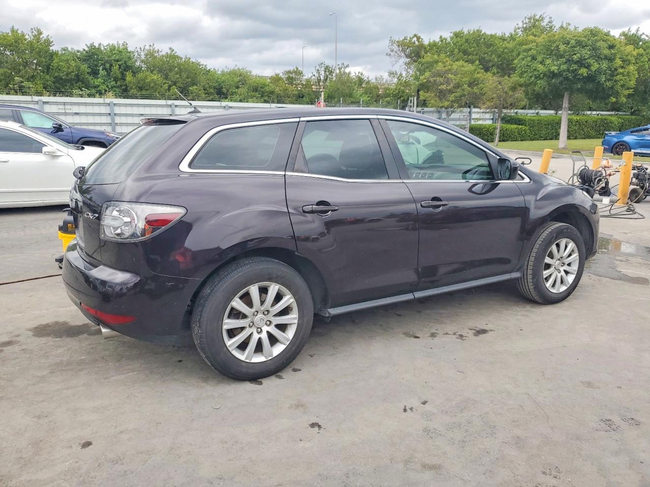2011 MAZDA CX-7