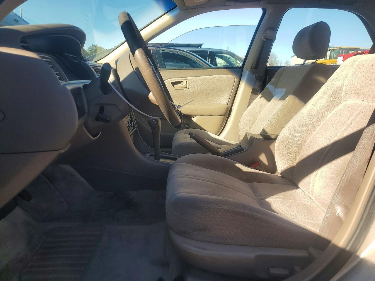 2000 TOYOTA CAMRY