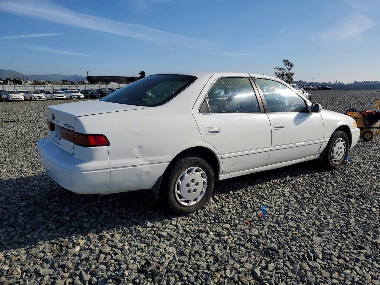 1998 TOYOTA CAMRY